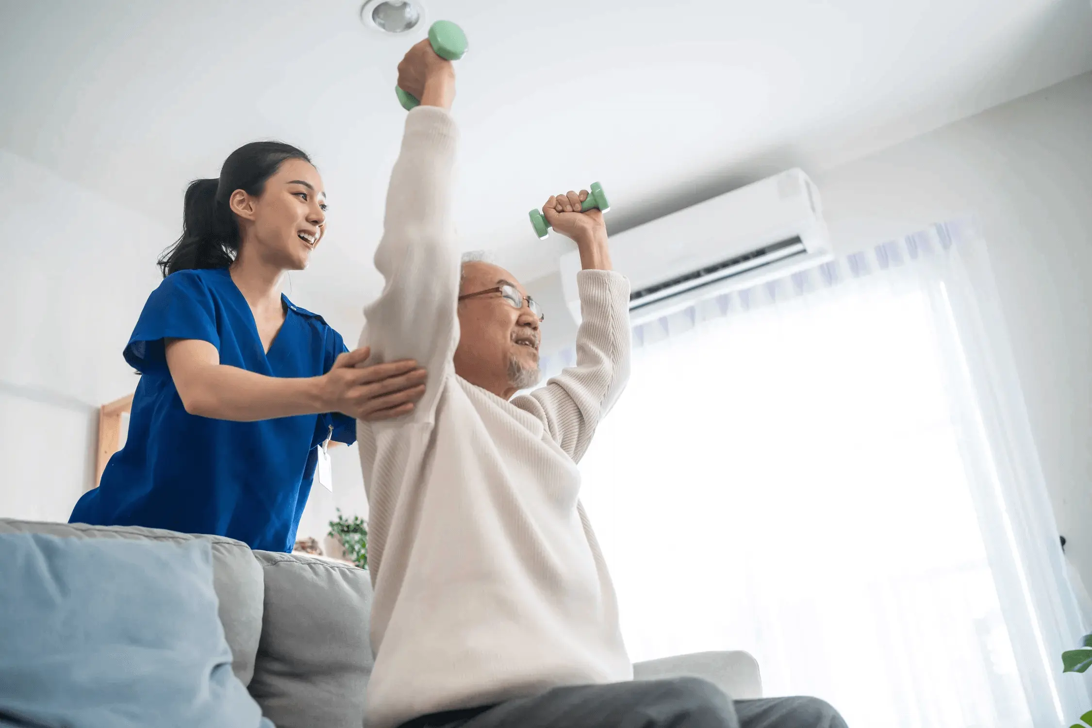 Choosing the Right Home Care Agency Guide | Interim HealthCare